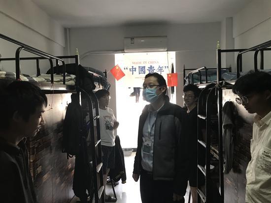 江苏db真人技术学院：守生尽责，“疫”不容辞